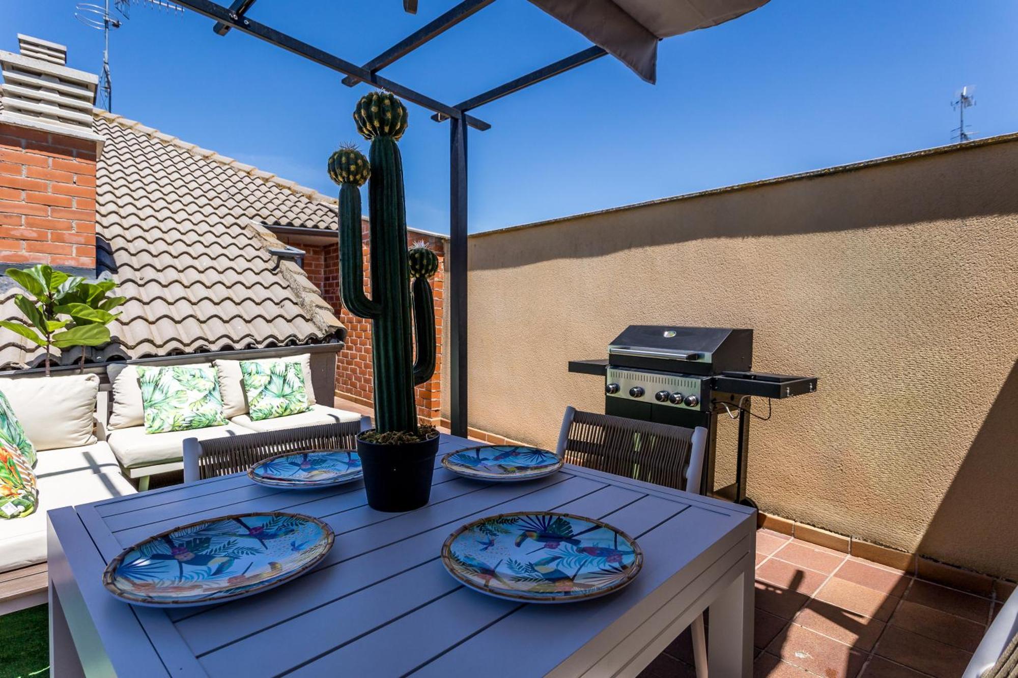 Baruhaus Terraza Duplex Valencia De Don Juan Apartment ภายนอก รูปภาพ